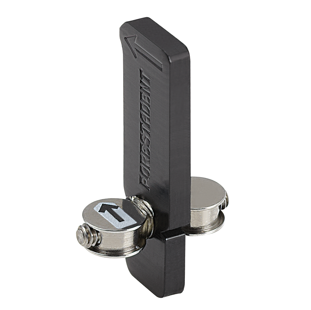 Fan type expansion screw